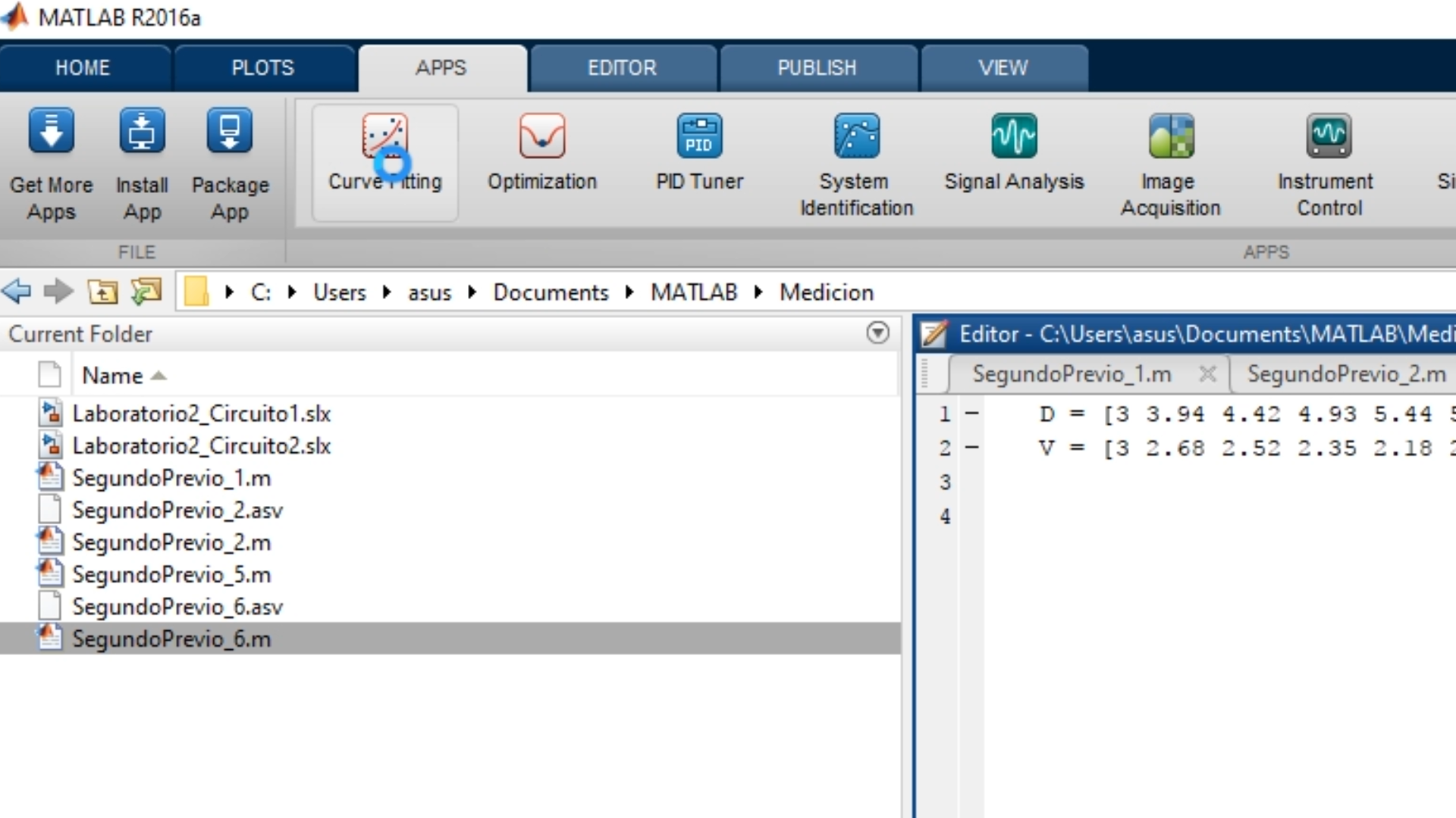 Damos click en el app de Curve Fitting